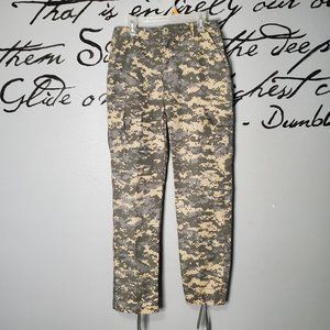 Military Uniform Supply Women's Digital Camo Fatigue Pants, Lg